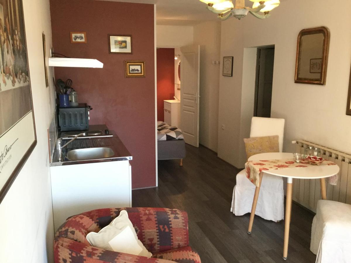 Les Hirondelles Apartamento Argeliers Exterior foto